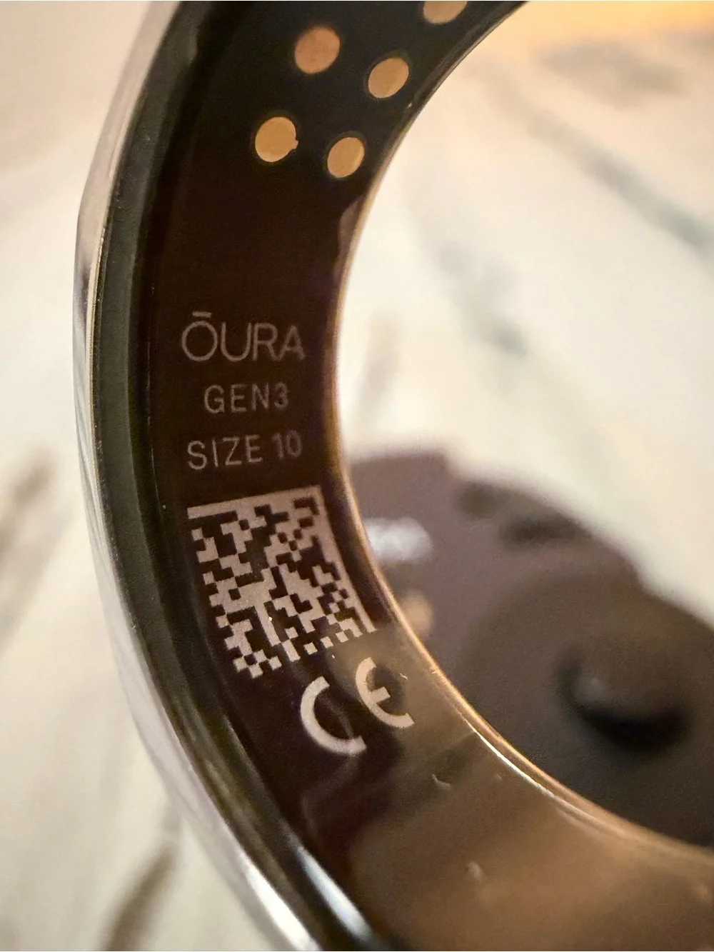 Oura Gen 3 Ring and Charger for parts or sizing